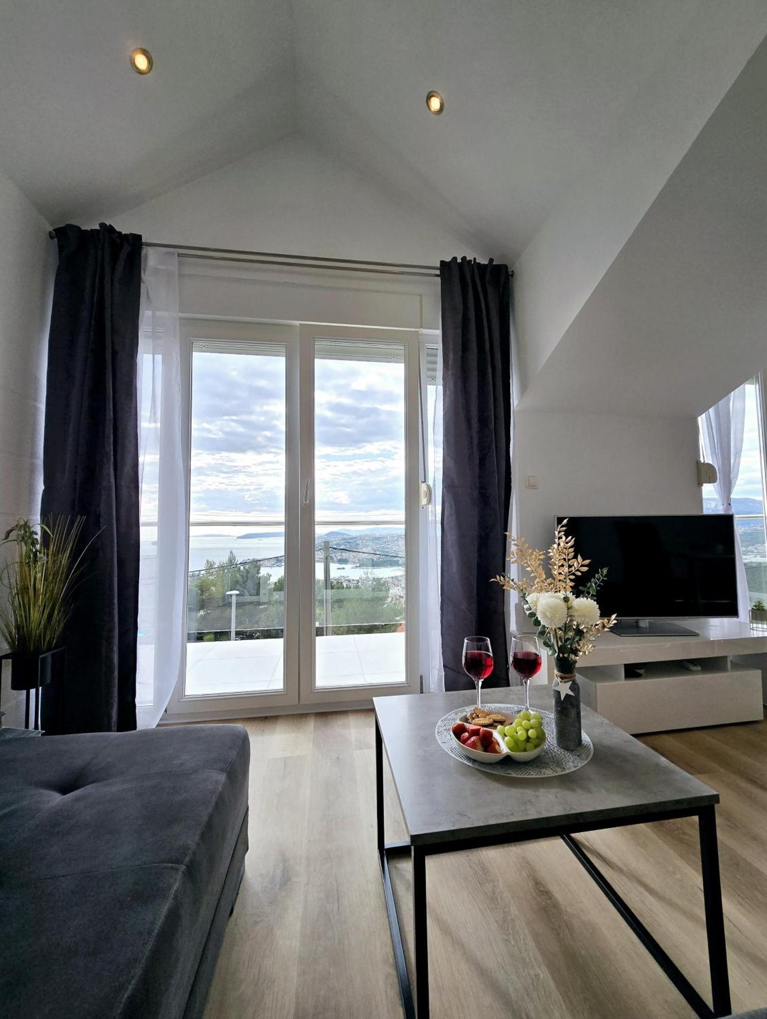Villa Matanovi Dvori Podstrana Ngoại thất bức ảnh
