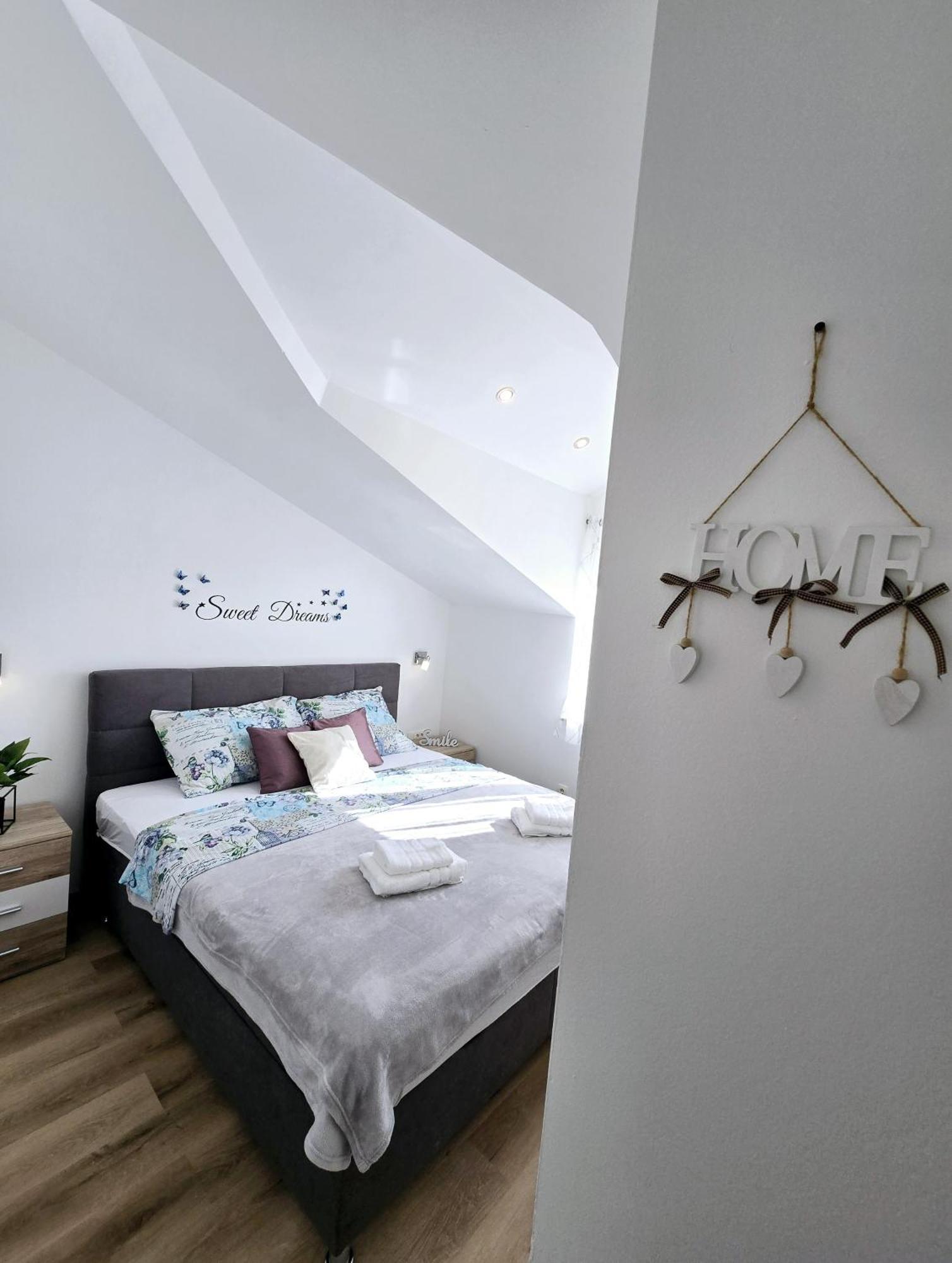 Villa Matanovi Dvori Podstrana Ngoại thất bức ảnh
